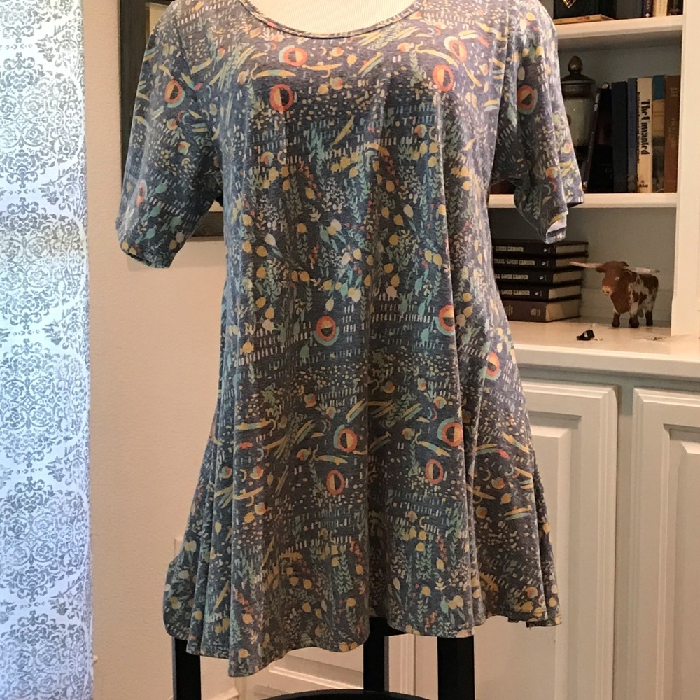 LuLaRoe Perfect Tee